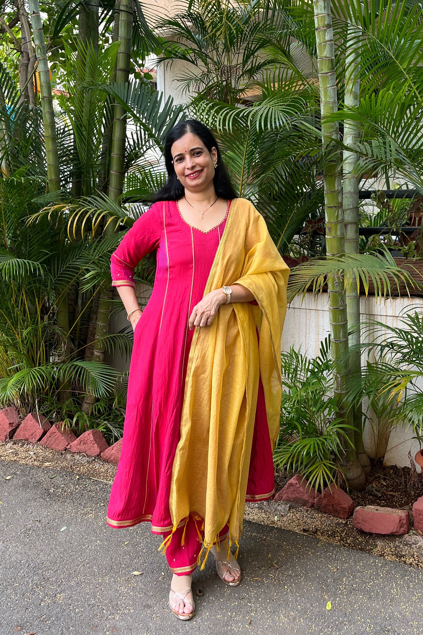 Tanuja Handwork Silk Kali Kurta