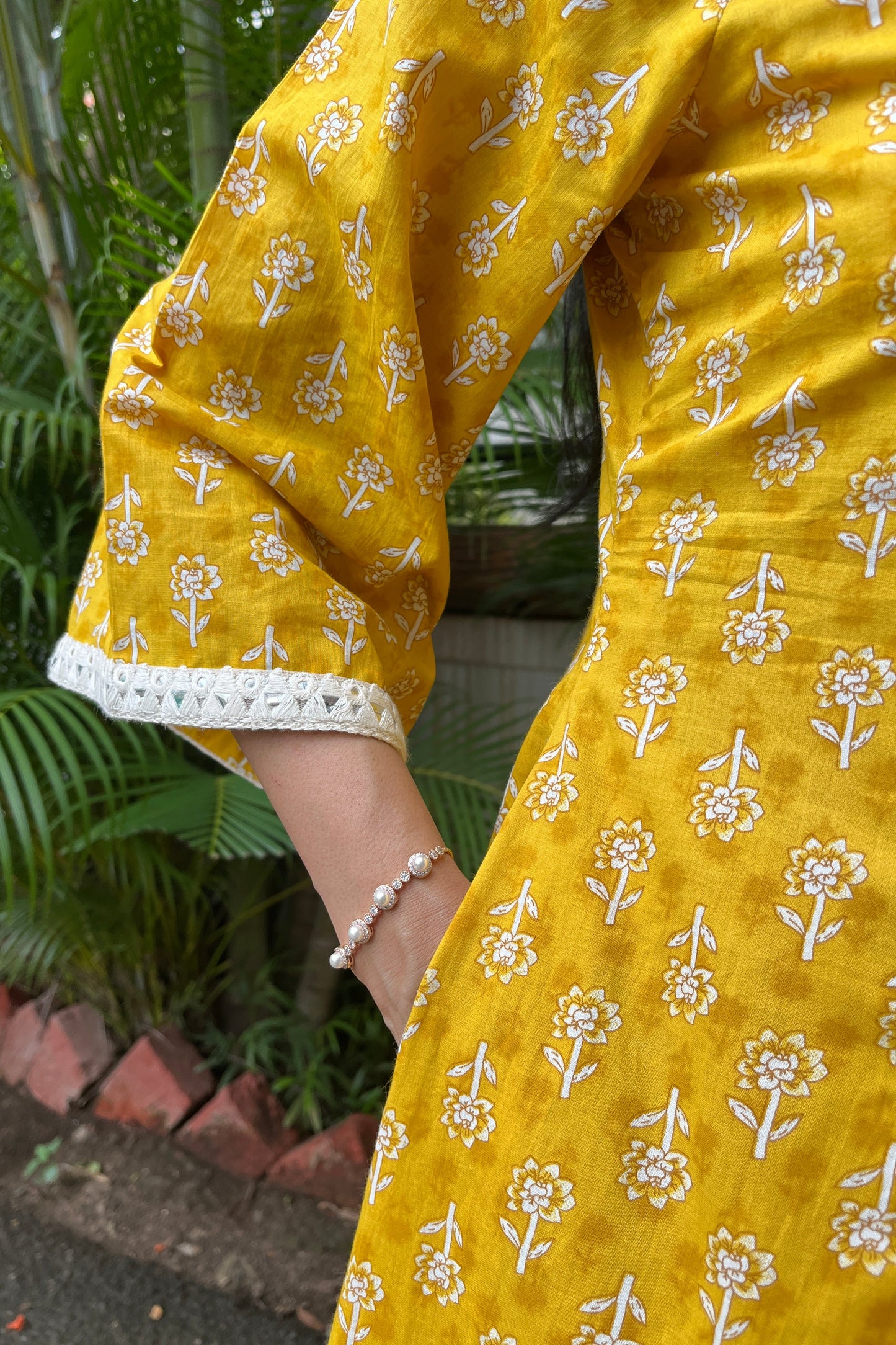 Hamsika kurta (With Add-on Bottom)